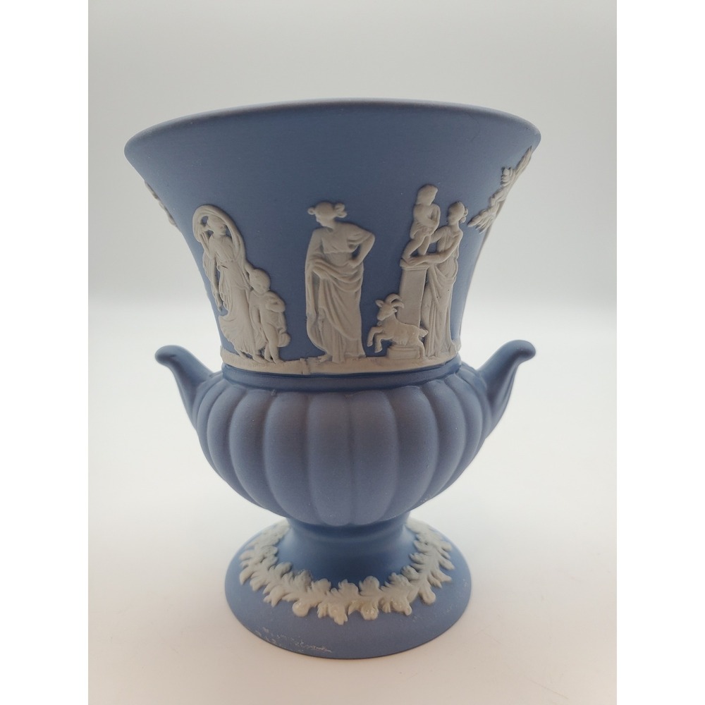 Vintage Wedgwood Jasperware Urn